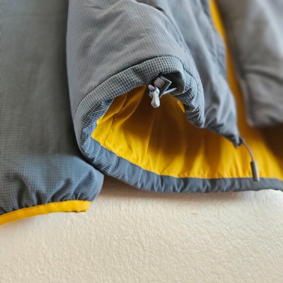The North Face Men's Ventrix Jacket - Smoke Blue and Yellow - Large - Picture 9 of 10